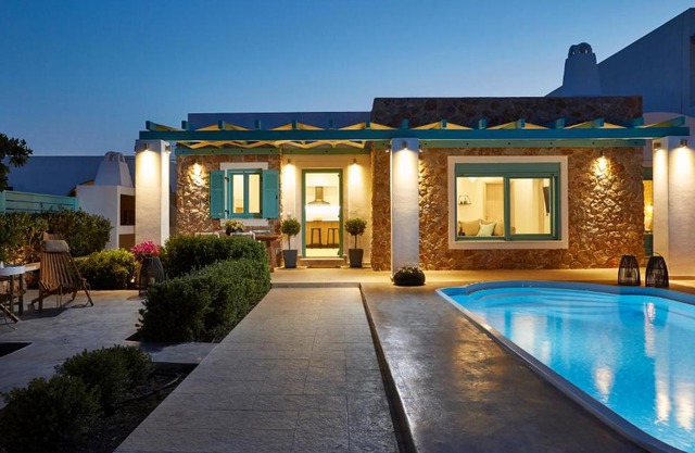 Almyriki Beach Villa