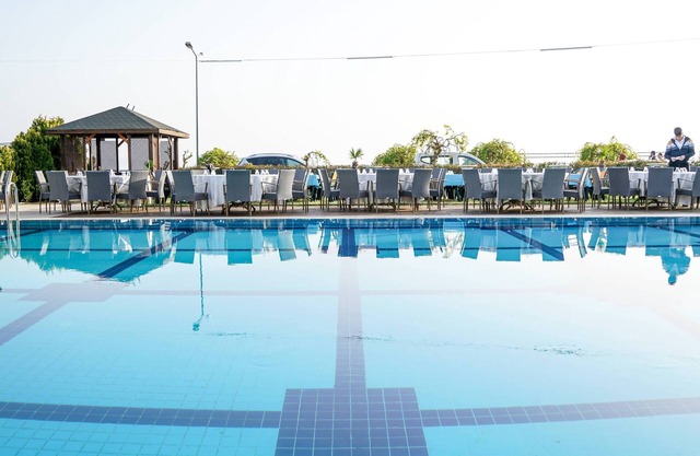 Aloria Garden Hotel