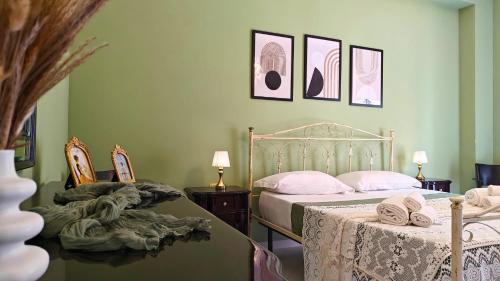 Aloysia Vintage Retreat,appartamento per 4 Stile Retrò con WiFi e Aria condizionata