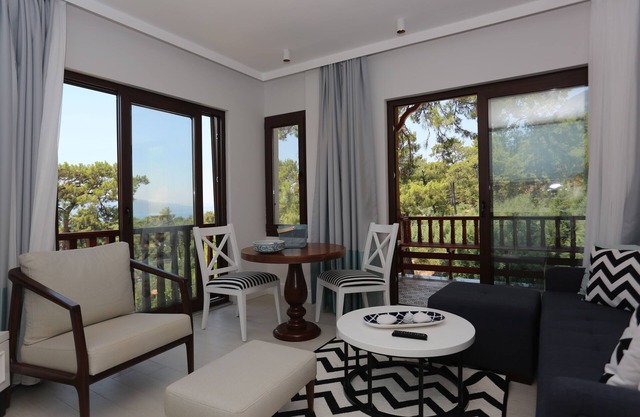 Alp Suites Pinehill