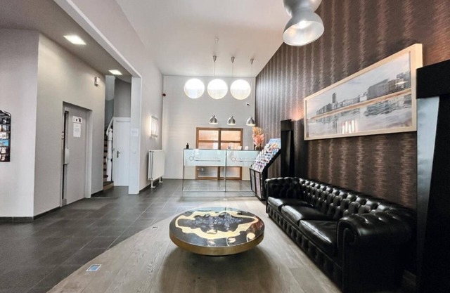 Alpha Hotel