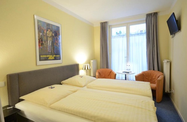 ALPHA Hotel Garni