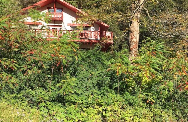 Alpine Four Season Lodge Shandaken NY sleeps 18