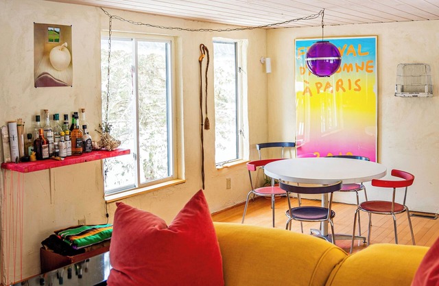 Alpine Lounge; Fireplace; Large Yard; Good Vibes