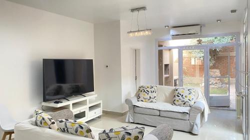 Alquilo casa en Centenario Neuquen