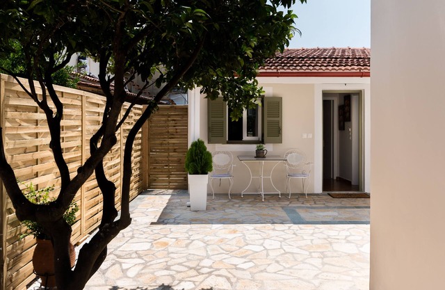 ALS Holiday Houses by Konnect