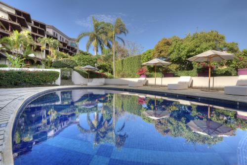 Alta Las Palomas Hotel