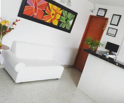 Altamira Hotel