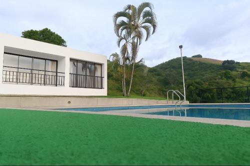 Altamira Luxury