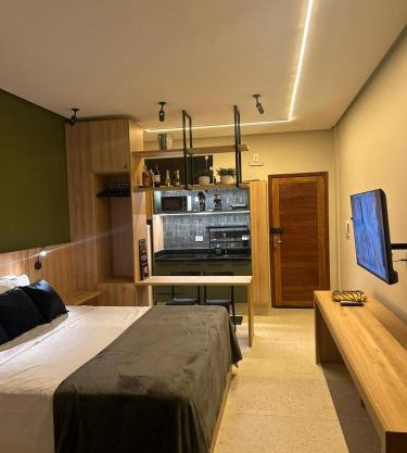Alter Beach Flat