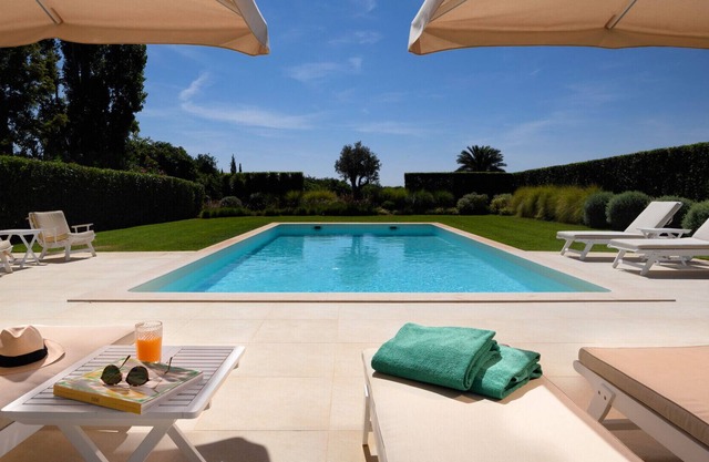 ALTIDO Country Estate w/pool,daily clean&breakfast Quinta da Donalda Estate