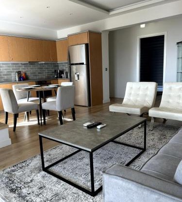 Altitude 5 Penthouse Elliniko