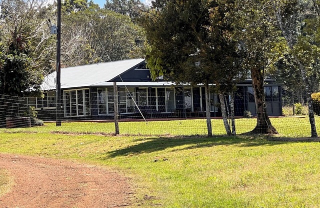 Altitude 700 Rural Retreat near Malanda where nature's beauty takes centre stage