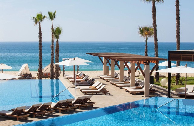 Altitude by Krystal Grand Los Cabos – All Inclusive