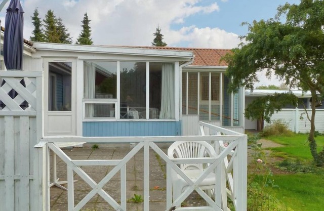 "Altje" - 400m from the sea by Interhome