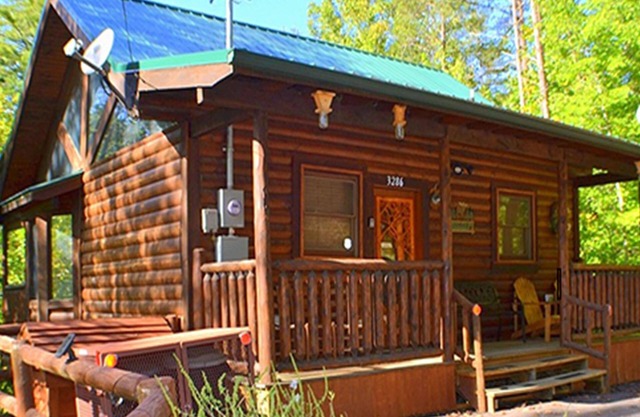 Always Kiss Me Goodnight 1 Bedroom Cabin by RedAwning