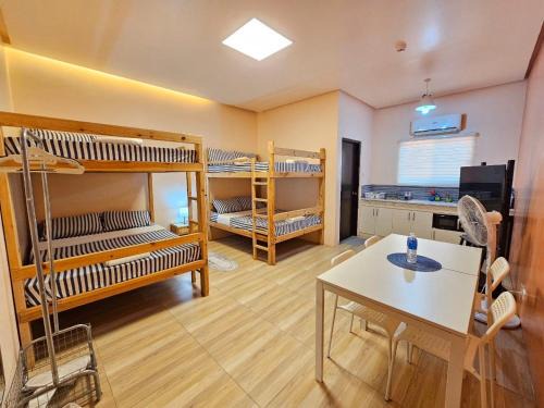 Amado Transient Inn