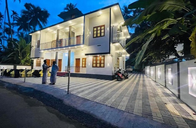 Amal Residency- Airport Hotel Kannur