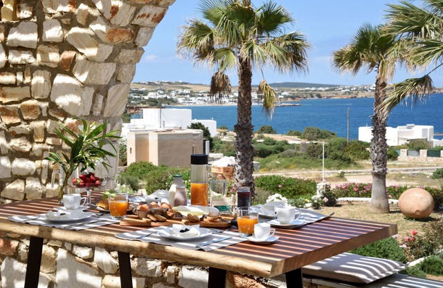 Amalgam Homes Paros