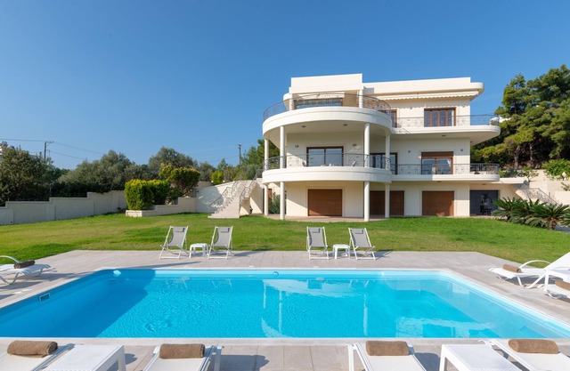 Amaltheia Villa