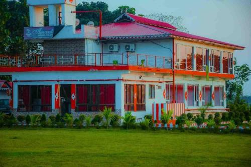 Amantran Hotel & Resort, Chilapata