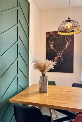 AMAO Brown - City Center - 85 m2 - King-Size Bed - Private Parking - Storchenturm