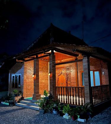 Amari Homestay