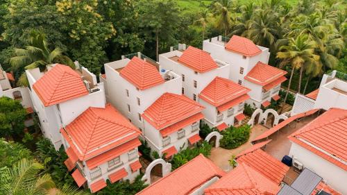 Amayah Tattva 3 BHK Escape With Steam Room, Open Shower & Private Pool