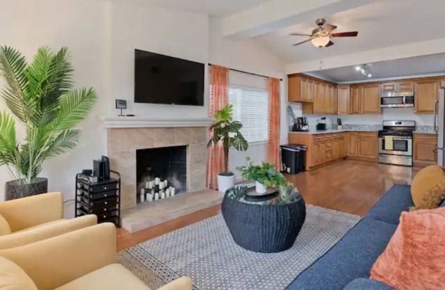 Amazing 3d/2ba Home, Close to All SD Has to Offer!