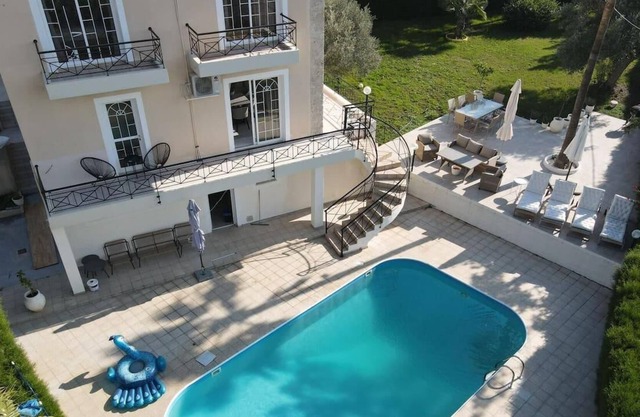 Amazing 4-Bed Villa in limassol