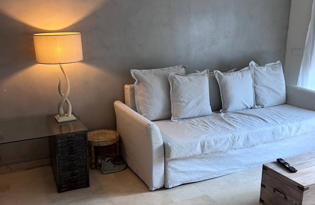 Amazing Area spacious 2 Bedroom Apartment Outdoor Terraces &pool &padle