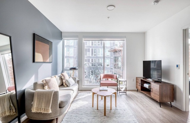 Amazing Central District 1BR w/ Gym & BBQ, nr downtown, by Blueground