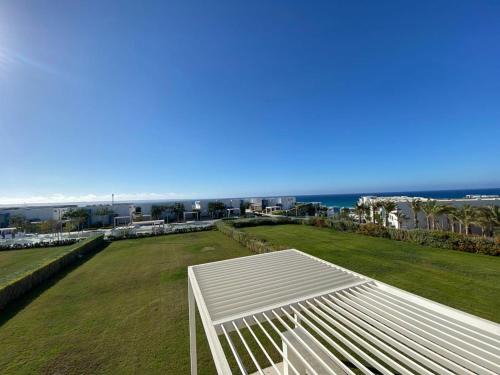 Amazing Fouka Bay 3 bedroom Sea View ST5-CH83-01-01