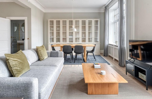 Amazing Frederiksberg C 2BR w/ Office, nr Carlsberg Byen, by Blueground