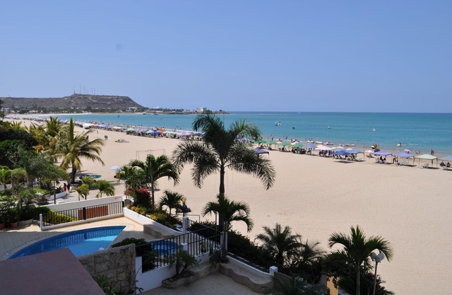 Increíble apartamento frente a la playa en Salinas