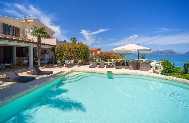 Increíble casa en Altavilla Milicia.