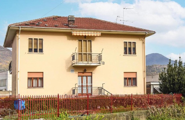 Amazing Home In Santambrogio Di T,