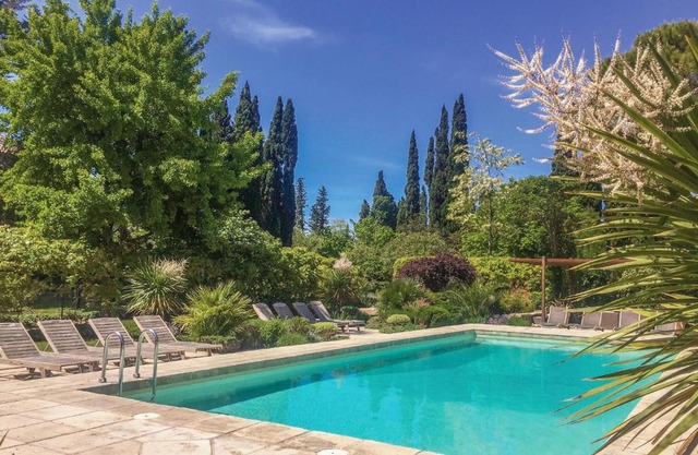 Amazing Home In Thézan-Des-Corbières