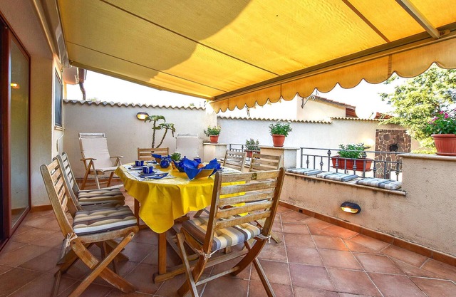 Increíble casa en Carini con cocina.