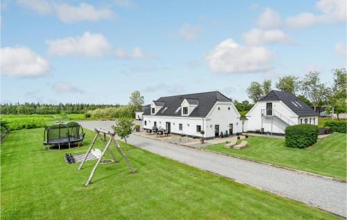 Amazing Home In Engesvang