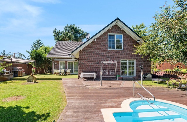Amazing home in Falkensee with Wi-Fi