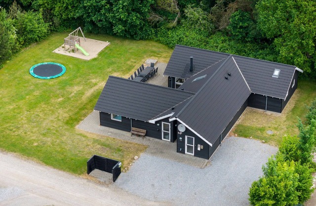 Increíble casa en Glesborg con sauna