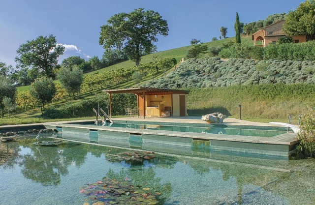 Impresionante casa en Ostra Vetere (AN)