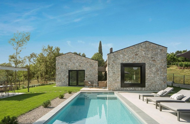 Increíble casa en Karojba