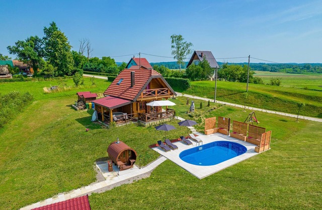 Increíble casa en Lipje con sauna