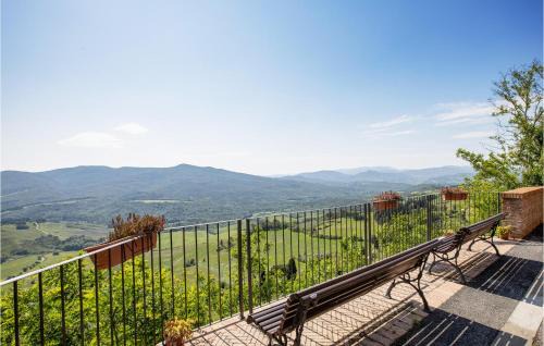Amazing Home In Mazzolla With Wifi