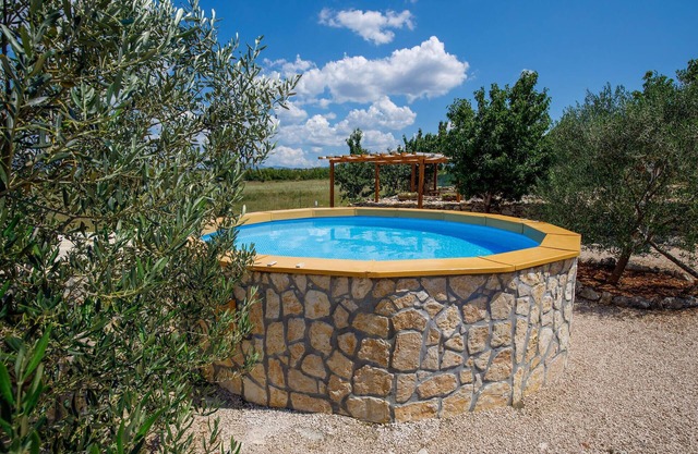 Amazing home in Puljane
