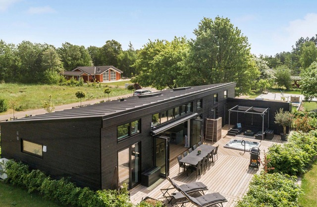 Increíble casa en Rødby con sauna