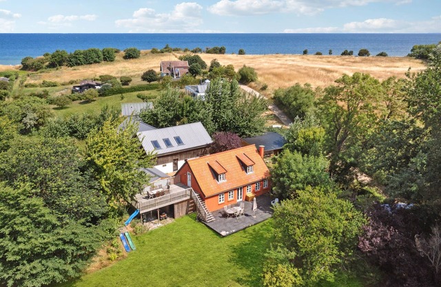 Hermosa casa de 6 dormitorios en Sejerø