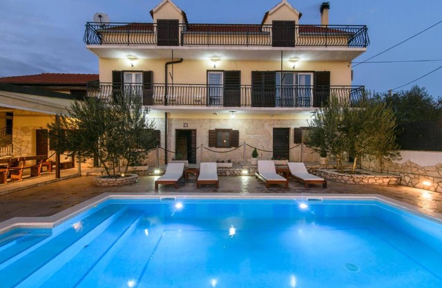 Increíble casa en Unesic con WiFi